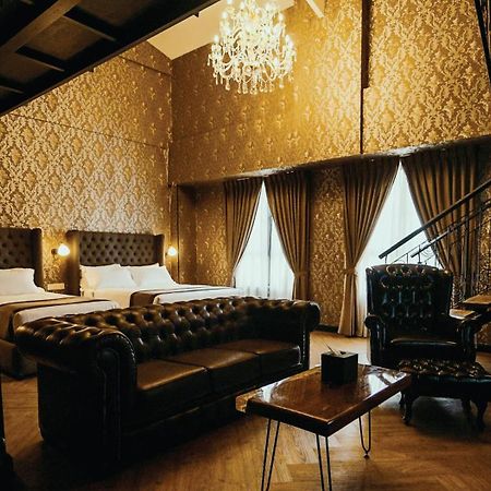 1969 Business Suites Bandar Botani, Ipoh Bagian luar foto