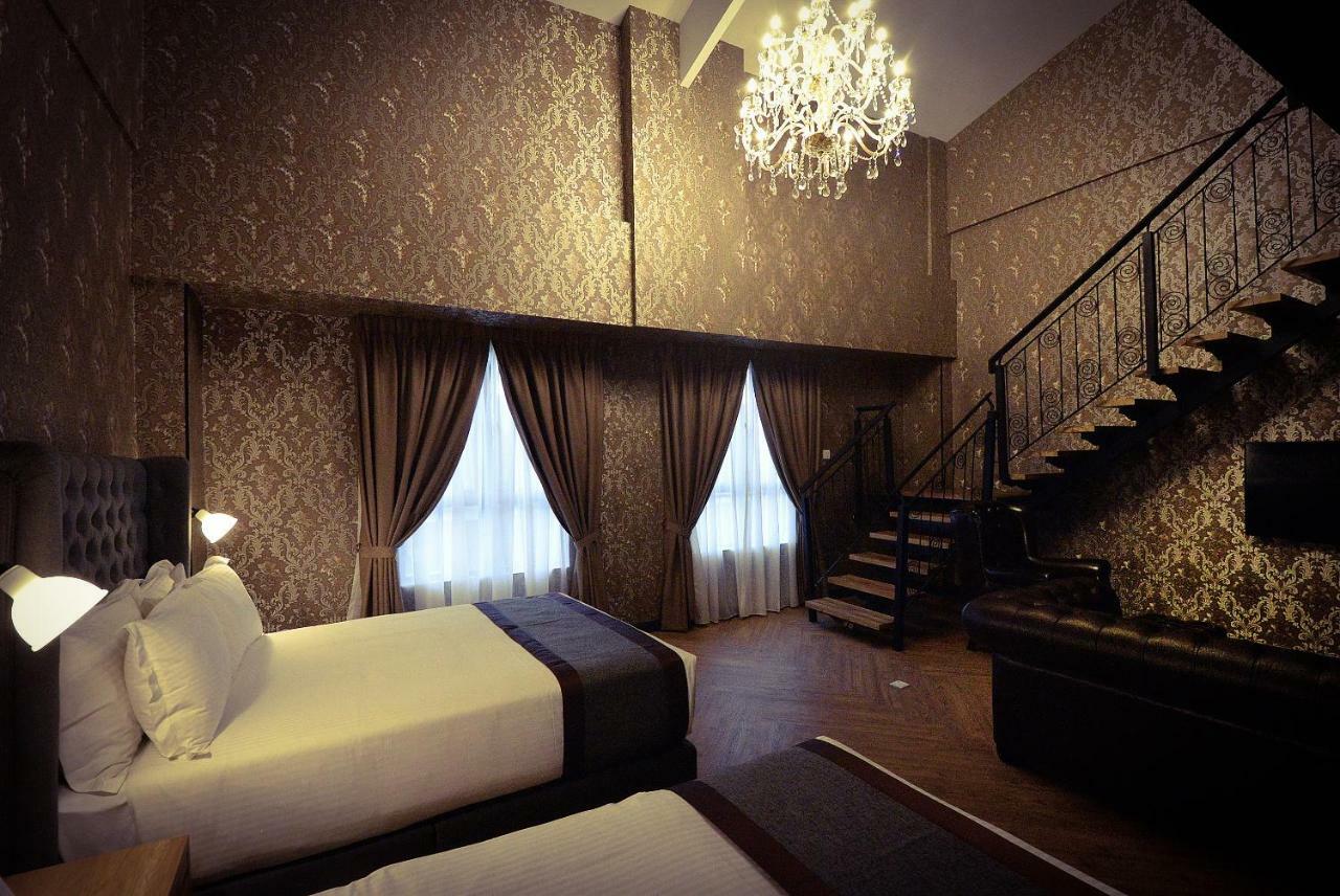 1969 Business Suites Bandar Botani, Ipoh Bagian luar foto